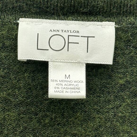 Ann Taylor LOFT Cashmere Merino Wool Blend Sweater Top Forest Green Size M - Picture 4 of 4